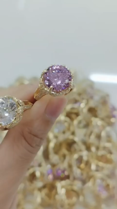 Nhẫn hoa cúc mặt tròn đính hột 12mm đồng đỏ không xi màu miền tây