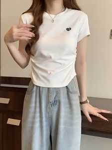 Korean Plain T-shirt Heart Printed Short Sleeve Round Neck Slim Crop Top