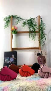 Tas Selempang Wanita Premium: DIAR Weiyi Sling Bag