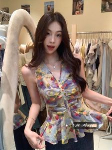 เสื้อเชิ้ตคอวีแขนกุดลายดอกไม้สไตล์ฝรั่งเศสย้อนยุคสำหรับผู้หญิงในฤดูหนาว เสื้อเชิ้ตทรงเข้ารูปเอวเข้ารูปสวยงามไม่มีแขน