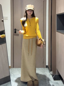 Karrar betsey | 2026 New Yellow Stripe Knit Dress Spring