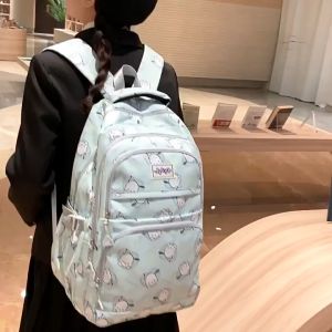 โรงเรียนสาวกระเป๋านักเรียนกระเป๋าเป้สะพายหลังน่ารัก