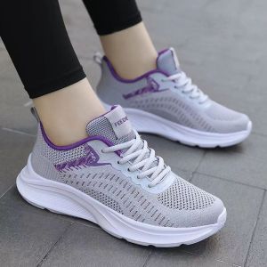 Spring & Fall New Sports Shoes Womens Plaid Breathable Casual Running Shoes 2024 Fashion All-Match Middle-Aged Mom Shoes Soft Bottom