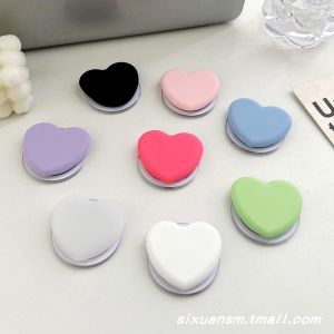 ที่วางโทรศัพท์ซิลิโคนดูดซับแม่เหล็กพร้อมถุงลมนิรภัยแบบหมุนได้แบบพับได้ คุณสมบัติป้องกันการหล่น เหมาะสําหรับเดสก์ท็อปและสํานักงาน