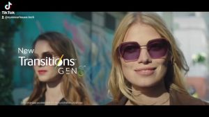 Tròng Kính Đổi Màu Khói Essilor Crizal Transitions Signature Gen 8