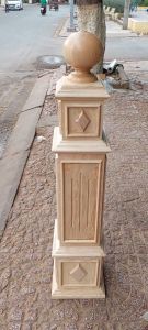 trụ cầu thang gỗ sồi chạy chỉ