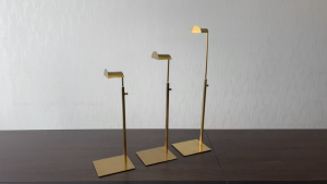 Gantungan Display Tas / Adjustable Height Hanging Handbag Rack Appropriate