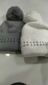 TB187 หมวกกันหนาวผู้หญิง สวยแท้ - Followers สำหรับหมวกกันหนาวผู้หญิง