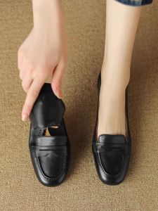 Soft Leather Flat Bottom Flats Womens Spring Autumn Style French Vintage Genuine Leather Grandma Shoes Black Bean Shoes