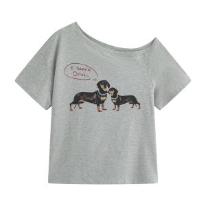 เสื้อยืดแขนสั้นทรงหลวมสไตล์ลำลองสำหรับผู้หญิงไซส์ใหญ่จาก Jiu Lu Studio ดีไซน์ลายหมาแฮนด์เมด ทรงเข้ารูป คอตตอนผสม