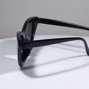 Kính Mát (Kính Râm) Cao Cấp Mắt Mèo Nhỏ Retro Gọng Nhựa Phong Cách Châu Âu & Mỹ - Carl Fitow - Mã MK012