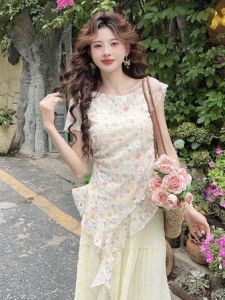 Áo Thun Nữ Tay Ngắn Họa Tiết Hoa Mềm Mại Kiểu Pháp Mùa Hè Không Đều Thiết Kế Áo Sơ Mi Ôm Vừa Vặn Thon Gọn