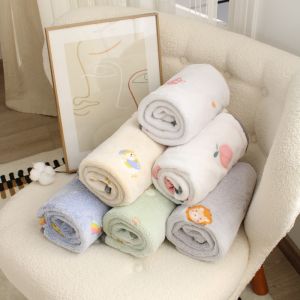 Thickened Autumn Winter Dog And Cat Mat Warm Blanket Small Quilt Teddy Pet Bed Mat for Cats And Dogs Home Comforter Blanket