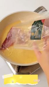 หมูแดดเดียว"พร้อมทาน" ใช้สันคอหมูแท้ๆ 1แพ็ค ขนาด100กรัม(น้ำหนักชั่งหลังทอด)ไม่ใส่สารกันเสีย