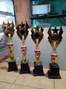 Piala Lomba Juara 1 2 3 4 (FTG BINTANG BODY UNGU RASER) \\\"costum\\\" FREE STICKER (BOLEH satuan)TERMASUK SETICKER DAN FREE DESIGN