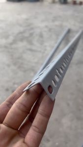 Cây sắt V lỗ (V3) - dài 40cm