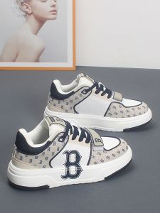 2024 New Korean Style Thick Bottom Heightening Sports White Shoes Lightweight Versatile Fashionable Skate Shoes Casual Bread Shoes