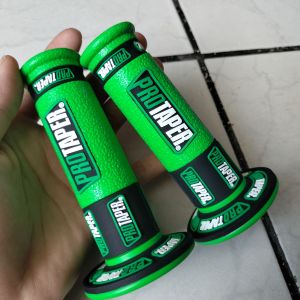 handgrip protaper empuk model donat full warna merah biru kuning universal motor Honda Yamaha suzuki