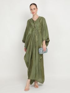 ชุดเดรสยาวทรงหลวมสไตล์ผีเสื้อผ้าไหมปลอมสำหรับฤดูร้อน ชุดคลุมกันหนาวสไตล์เดอมัลเคียร์ ชุดคลุมกันหนาวสีพื้น ชุดเดรสยาวคลุมเข่า