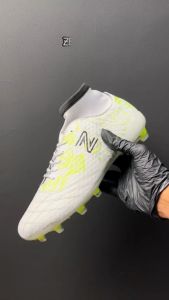 Sepatu Bola ZENIFA VANTHERA WHITE PINK LS Dewasa" Boots