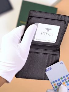 Ví Da Nam Da Bò Thật Cao Cấp P004-MD Để Tiền Thẻ Đứng Gập Đôi Sang Bền Đẹp Màu Đen Cầm Tay - BH 12 THÁNG