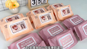 Ready Stock - Baby Hand and Mouth Wipes 80pcs - No Alcohol Fragrance-Free Food-Contact Safe