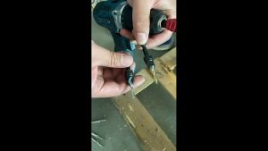 ชุดดอกสว่านเจาะหัวหกเหลี่ยมแบบปรับได้ 5 ขนาด สำหรับงานไม้ พร้อมเครื่องมือติดตั้ง