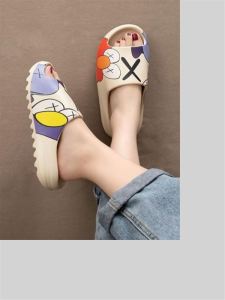 Dép Đế Dày Graffiti Văn Hóa Sáng Tạo Cho Phòng Tắm Mùa Hè Cho Nam Và Nữ Tăng Chiều Cao Chống Thấm Nước EVA Dép Lê Phong Cách Hàn Quốc