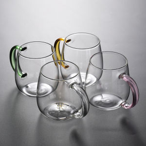 แก้วน้ำแก้วนิ่มที่ต้านความร้อนสูง แก้วน้ำใสแบบมีด้ามจับสำหรับตีน้ำชา แก้วน้ำนมเช้า แก้วน้ำดื่มสำหรับใช้ในบ้าน สินค้าที่ทำจากแก้ว