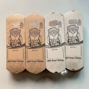 Wadah kebab mini motif coklat ukuran 21 x 8 cm isi 100 pcs dengan tarikan