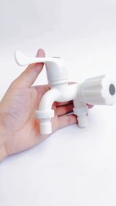 Củ Sen Tắm Nhựa Dài Củ Sen Lạnh Nhựa Tay Gạt - Phi 21