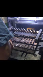 4pcs brake caliper guide caliper boot for TOYOTA HIACE 47775-30070