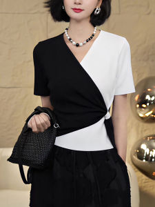 Slimming Effect V-Neck Short Sleeve T-Shirt Fashionable Simple Design Color Block High Waist Womens Summer New Arrival Top