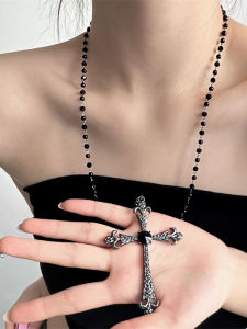 Gothic Style Long Black Cross Necklace Womens Autumn Winter Sweatshirt Chain Luxury Sensation Alloy Pendant  out Fashion Jewelry