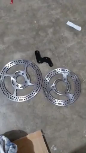 LIGHTEN DISC RAIDER150 FRONT 4HOLES REAR 3HOLES WITH BRACKET
