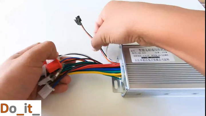 [จัดส่งจากกรุงเทพฯ] กล่องควบคุมสามล้อไฟฟ้า 48/64V 650W | Lazada.co.th