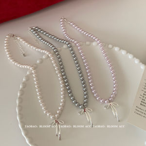 East Gate New Butterfly Knot Pendant Pearl Necklace Versatile High End Design Sensation Fashionable Clavicle Chain Accessory