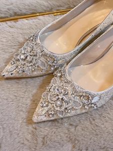 รองเท้าส้นสูงเพชรน้ําประกายสีเงิน ผู้หญิง รองเท้าสวมใส่สบาย ทันสมัย สไตล์เกาหลี รองเท้าแขกงานแต่งงาน