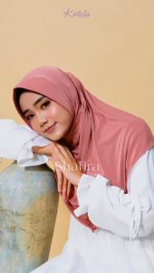 Hijab Instan Bergo Hamidah Shafira Jilbab Khimar Penguin Jersey Olahraga Daily - Panjang Depan 55cm - Panjang Belakang 73cm - Lingkar Muka 25cm - Premium Jersey (Ready Stock)