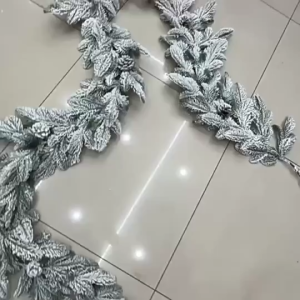 Dây Lá Thông PE Xen Lá PVC Phun Tuyết KCS36 Trang Trí Decor Giáng Sinh Noel TTNTSS497