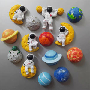 Cartoon Astronaut Resin Sticker Fridge Magnet Home Decor NASA Style Planet Design Kitchen Accessories Chinese Production