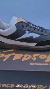 Sepatu Sneakers Retro Step BY Rooted Sole Hitam List Putih RS-S001-BK