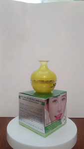 KEM DƯỠNG TRẮNG DAGIỮ ẨM SE KHÍT LỖ CHÂN LÔNG MIỀN THẢO MỘC 10g