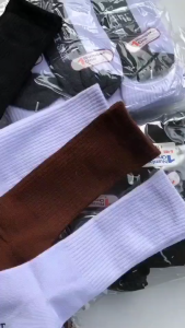 ถุงเท้าข้อยาว 6คู่ ถุงเท้านักเรียน ไซส์ 7-9 และ ฟรีไซส์