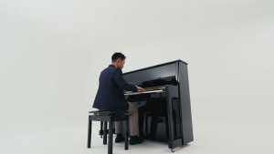 YAMAHA MUSIC ORIGINAL QUALITY B-SERIES B-10 PE UPRIGHT ACOUSTIC PIANO FOR THE BEGINNER ( JU-109 PE )