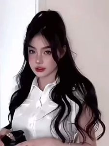 GiGi 【ในสต็อก】วิกและกิฟท์ต่อผมทรงผมสังเคราะห์แบบยาวตรงต่อคลิปในผมรูปตัววีผมทนความร้อนได้ผมสีดำสีน้ำตาล