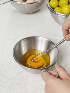 304 Stainless Steels Mini Whisk / Egg Beater / Hanging storage / Dishwasher Free