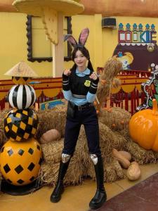 Zootopia Judy Rabbit Police Officer Cosplay Costume Halloween Themed Park Touring Outfit Adult Size Available in Stock