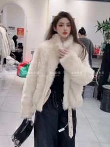 Haierning 2025 New Womens Fur Coat Tuscan Leather And Fur Integrated Short Style Long Sleeve Korean Version Loose Fit