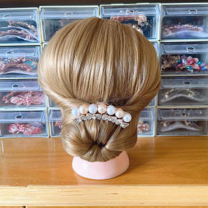 กิ๊บติดผมรูปผีเสื้อไข่มุกสี่ฟัน ทรงผมสไตล์เกาหลี แฟชั่นสำหรับผู้หญิง กิ๊บติดผมแบบอเนกประสงค์ ดีไซน์หรูหรา